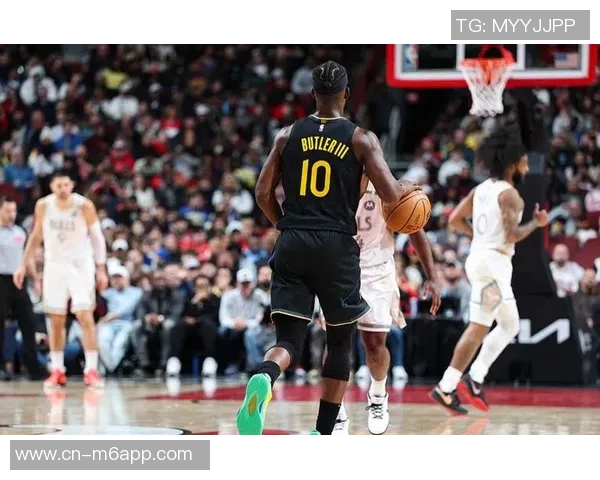 巴特勒首节表现平平仅得5分1板1助1断罚球命中率尚可 巴特勒首节表现平平仅得5分1板1助1断罚球命中率尚可