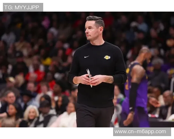 湖人季前赛遭遇连败Buha称训练氛围显著改变雷迪克表现愈加急躁